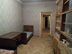 Chexovi poxoc 2 + 1 sen bnakaran barvoq vichak masamb kahavorvac